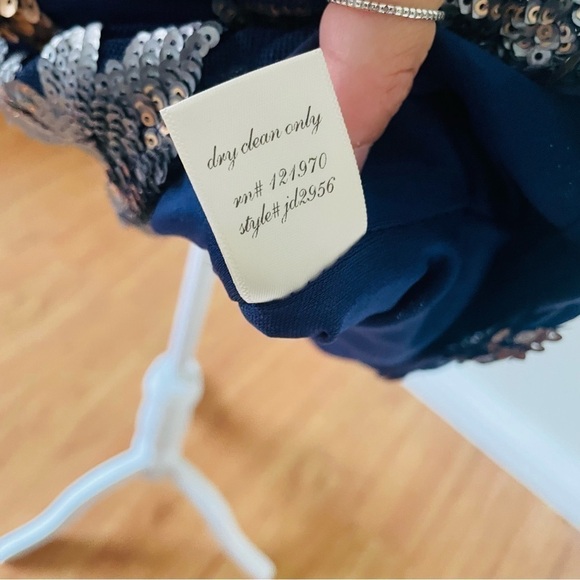 Alya by Francesca's Collection Sparkly Sequin Mini Dress - Picture 15 of 15